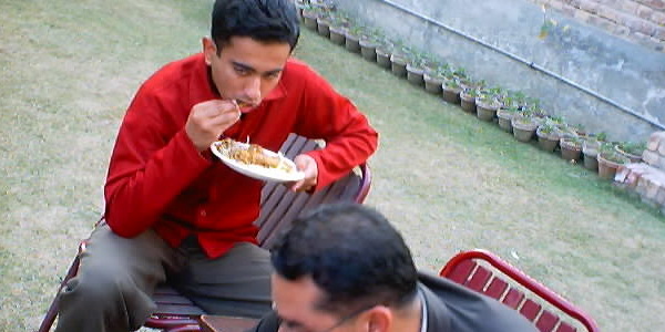 Student eating in a class function